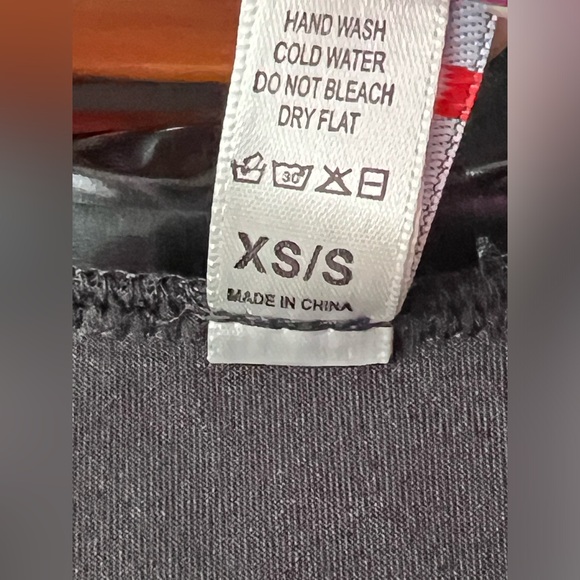 Black Shiny Holographic Bodysuit - Picture 7 of 7